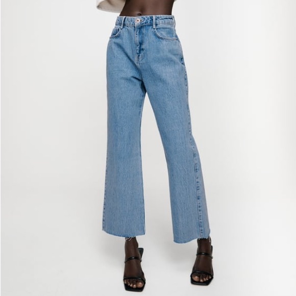 Zara HIGH RISE STRAIGHT JEANS - Picture 5 of 8